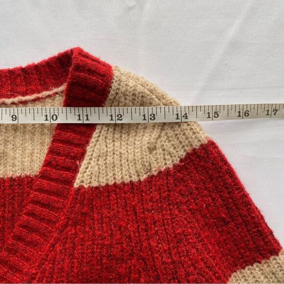American Eagle Red/ Tan Rugby Stripe Slim Cardigan Size Extra Small - Picture 13 of 15